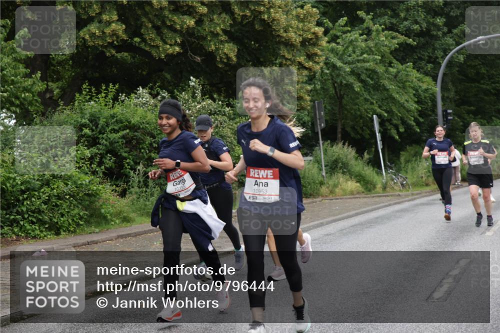 14.06.2026 - REWE Women's Run Jannik Wohlers http://msf.ph/oto/9796444 14.06.2026 09:58:42 Laufen 10335, 10953 meine-sportfotos.de