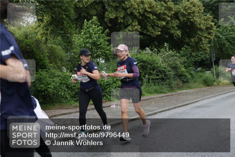 14.06.2026 - REWE Women's Run Jannik Wohlers http://msf.ph/oto/9796449 14.06.2026 09:58:43 Laufen 10017 meine-sportfotos.de