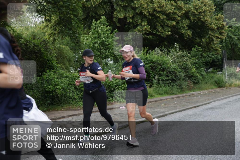 14.06.2026 - REWE Women's Run Jannik Wohlers http://msf.ph/oto/9796451 14.06.2026 09:58:43 Laufen 10017 meine-sportfotos.de
