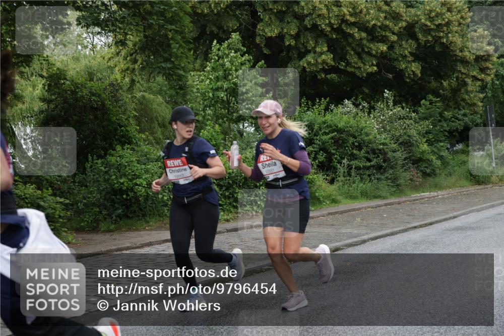 14.06.2026 - REWE Women's Run Jannik Wohlers http://msf.ph/oto/9796454 14.06.2026 09:58:44 Laufen 10017, 10551 meine-sportfotos.de