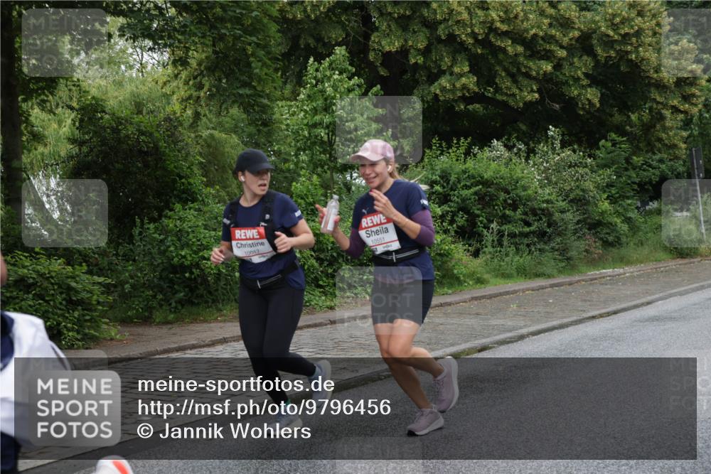 14.06.2026 - REWE Women's Run Jannik Wohlers http://msf.ph/oto/9796456 14.06.2026 09:58:44 Laufen 10017, 10551 meine-sportfotos.de