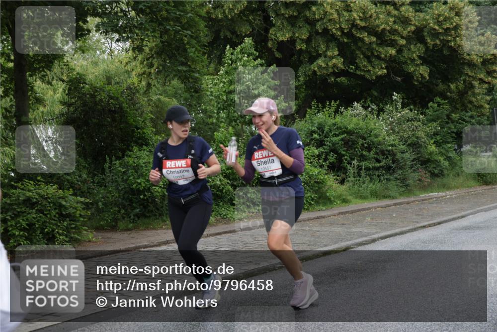 14.06.2026 - REWE Women's Run Jannik Wohlers http://msf.ph/oto/9796458 14.06.2026 09:58:44 Laufen 10017, 10551 meine-sportfotos.de