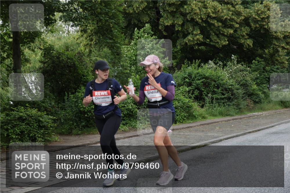 14.06.2026 - REWE Women's Run Jannik Wohlers http://msf.ph/oto/9796460 14.06.2026 09:58:44 Laufen 10017, 50, 10551 meine-sportfotos.de