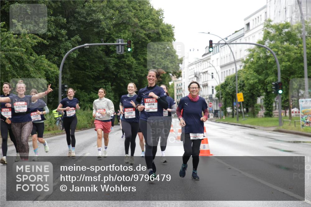 14.06.2026 - REWE Women's Run Jannik Wohlers http://msf.ph/oto/9796479 14.06.2026 09:58:46 Laufen 10670, 11402 meine-sportfotos.de
