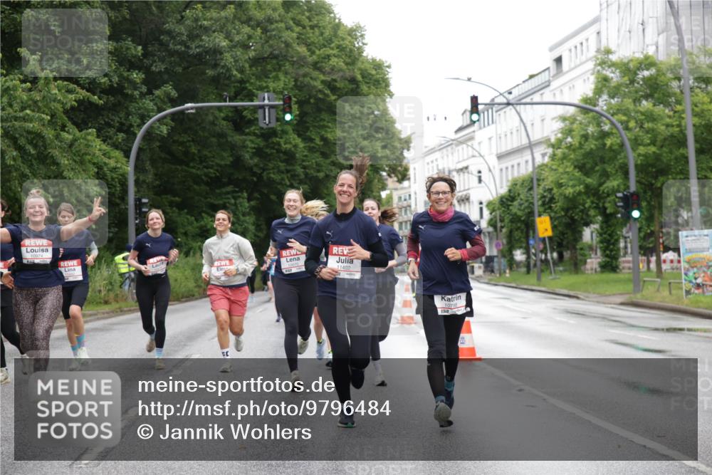 14.06.2026 - REWE Women's Run Jannik Wohlers http://msf.ph/oto/9796484 14.06.2026 09:58:46 Laufen 10974, 10670, 11402, 10798, 1577 meine-sportfotos.de
