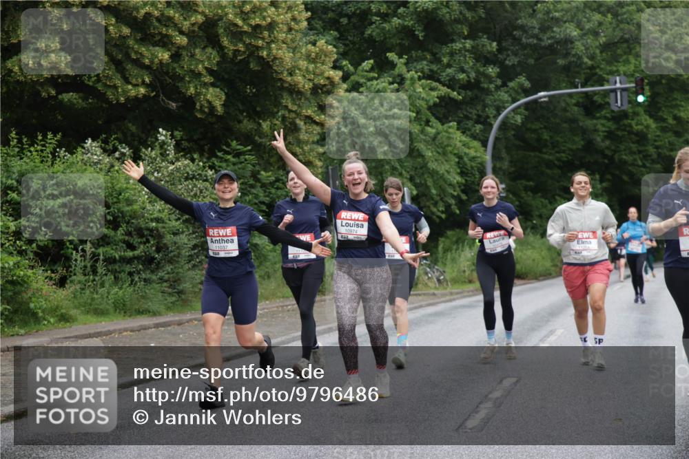 14.06.2026 - REWE Women's Run Jannik Wohlers http://msf.ph/oto/9796486 14.06.2026 09:58:47 Laufen 11037, 10974, 11254 meine-sportfotos.de