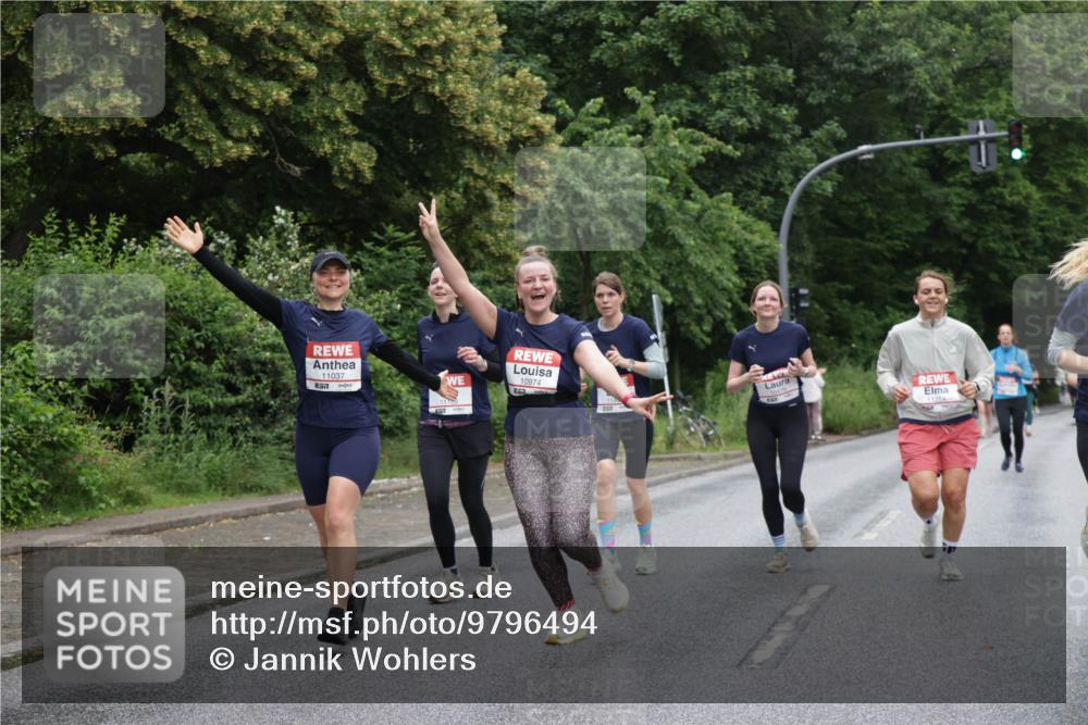 14.06.2026 - REWE Women's Run Jannik Wohlers http://msf.ph/oto/9796494 14.06.2026 09:58:48 Laufen 11037, 10974, 114 meine-sportfotos.de