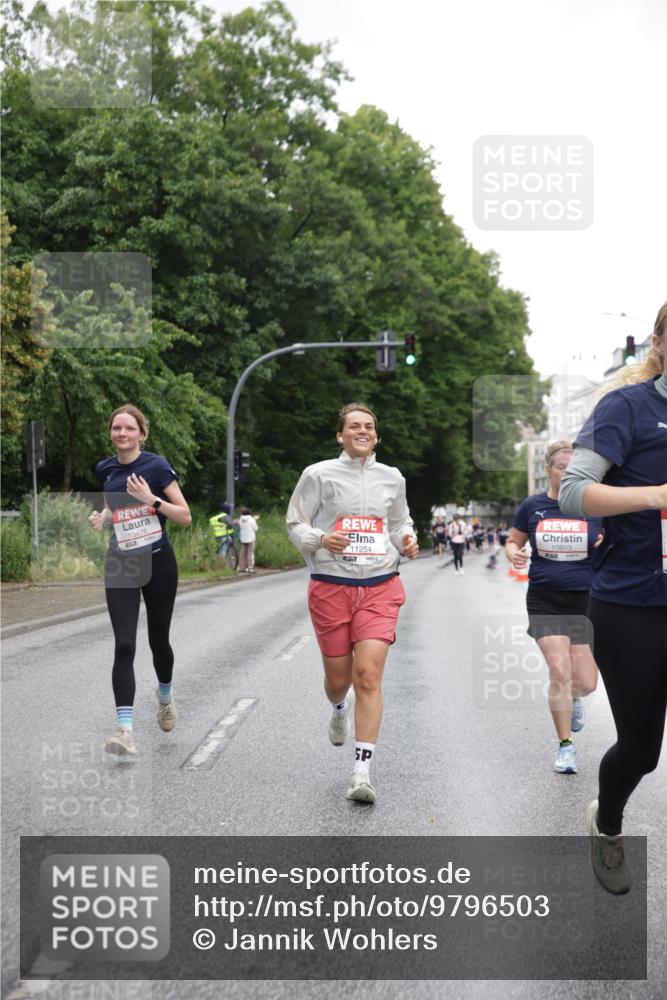 14.06.2026 - REWE Women's Run Jannik Wohlers http://msf.ph/oto/9796503 14.06.2026 09:58:49 Laufen 11254, 7, 10603, 657 meine-sportfotos.de