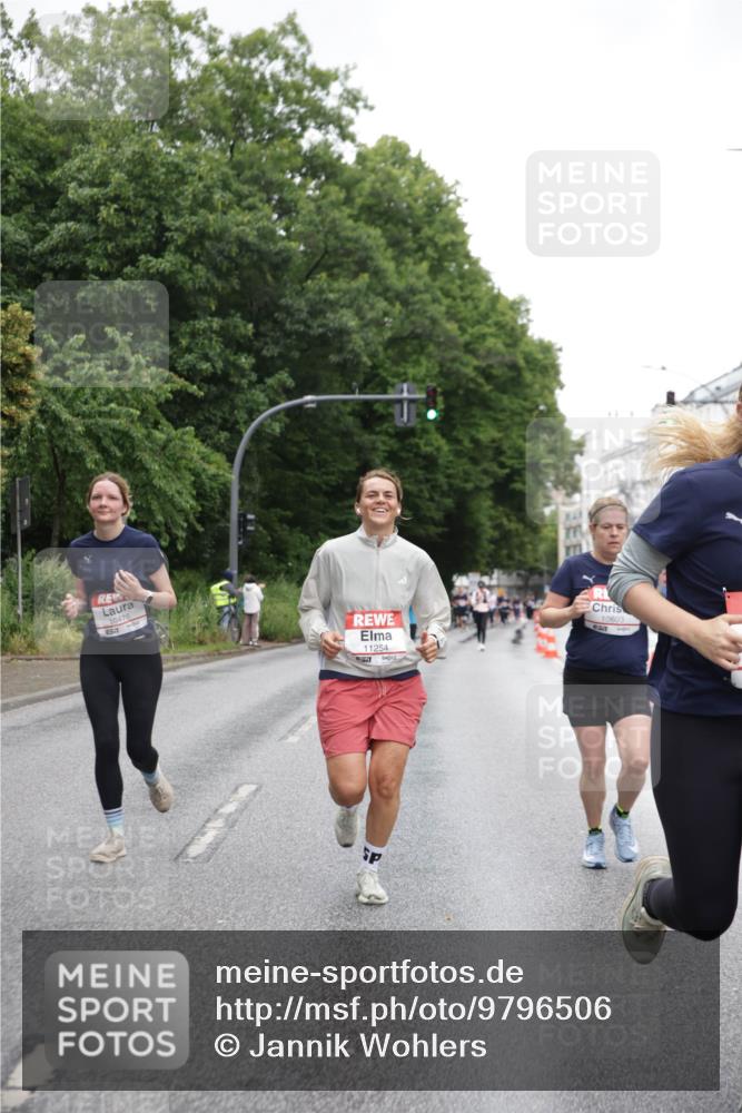 14.06.2026 - REWE Women's Run Jannik Wohlers http://msf.ph/oto/9796506 14.06.2026 09:58:49 Laufen 10476, 11254, 10603 meine-sportfotos.de
