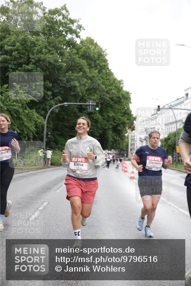 14.06.2026 - REWE Women's Run Jannik Wohlers http://msf.ph/oto/9796516 14.06.2026 09:58:49 Laufen 10476, 517, 11254, 57, 10603, 57 meine-sportfotos.de