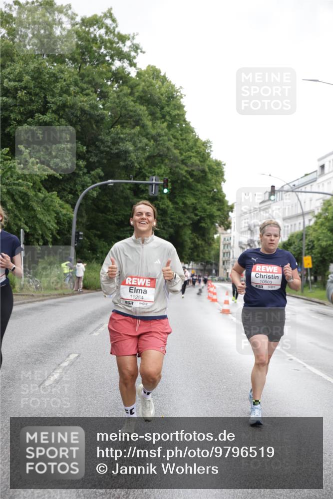 14.06.2026 - REWE Women's Run Jannik Wohlers http://msf.ph/oto/9796519 14.06.2026 09:58:49 Laufen 11254, 7, 10603, 7 meine-sportfotos.de