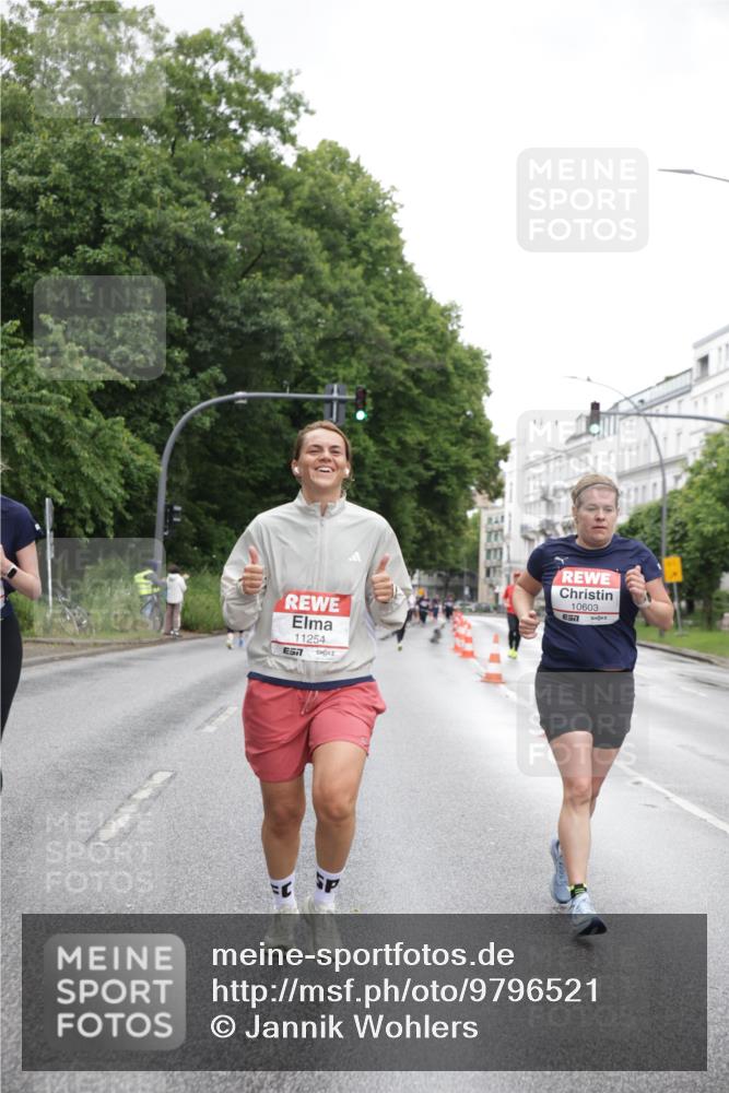 14.06.2026 - REWE Women's Run Jannik Wohlers http://msf.ph/oto/9796521 14.06.2026 09:58:49 Laufen 11254, 7, 10603, 7 meine-sportfotos.de