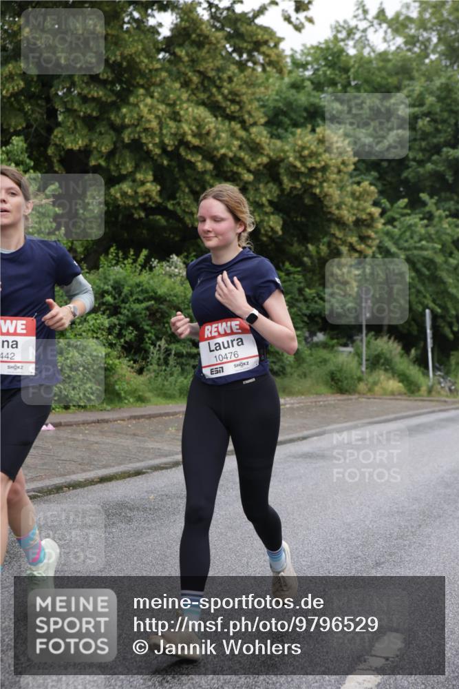 14.06.2026 - REWE Women's Run Jannik Wohlers http://msf.ph/oto/9796529 14.06.2026 09:58:50 Laufen 442, 10476, 7 meine-sportfotos.de