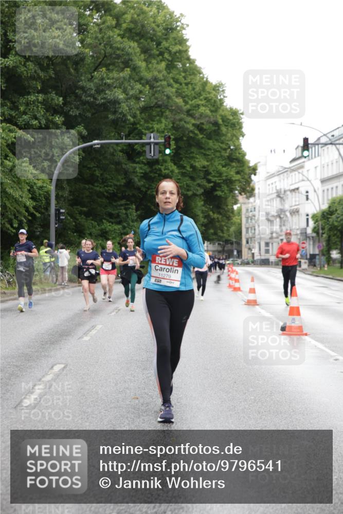 14.06.2026 - REWE Women's Run Jannik Wohlers http://msf.ph/oto/9796541 14.06.2026 09:58:54 Laufen 11279 meine-sportfotos.de