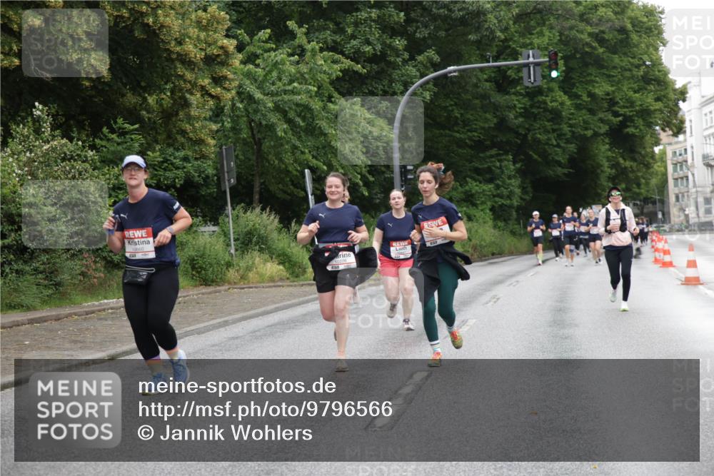 14.06.2026 - REWE Women's Run Jannik Wohlers http://msf.ph/oto/9796566 14.06.2026 09:58:58 Laufen 10660 meine-sportfotos.de