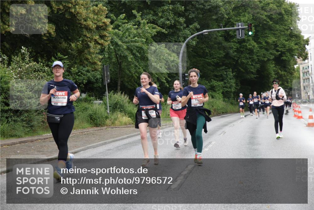 14.06.2026 - REWE Women's Run Jannik Wohlers http://msf.ph/oto/9796572 14.06.2026 09:58:58 Laufen 10660, 7 meine-sportfotos.de