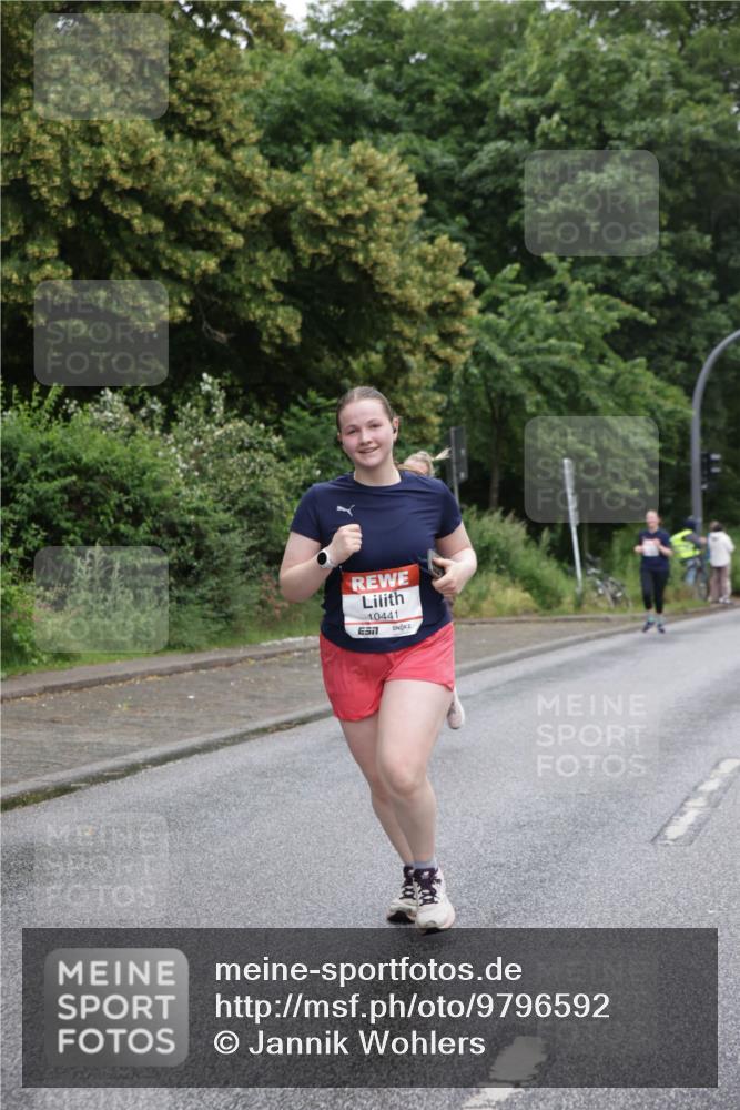 14.06.2026 - REWE Women's Run Jannik Wohlers http://msf.ph/oto/9796592 14.06.2026 09:59:01 Laufen 10441 meine-sportfotos.de