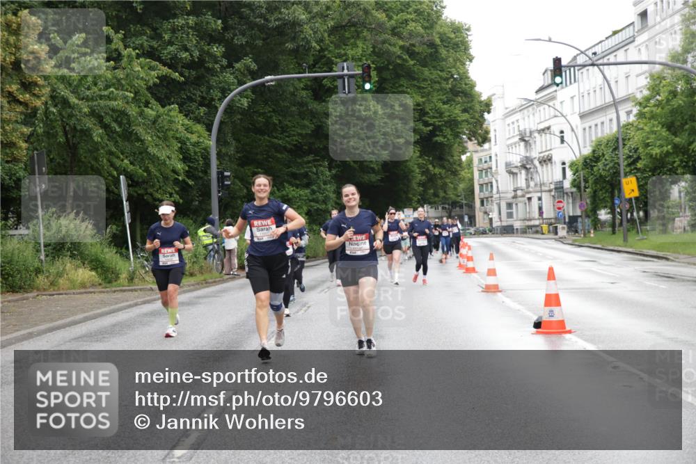 14.06.2026 - REWE Women's Run Jannik Wohlers http://msf.ph/oto/9796603 14.06.2026 09:59:07 Laufen 11002, 01 meine-sportfotos.de