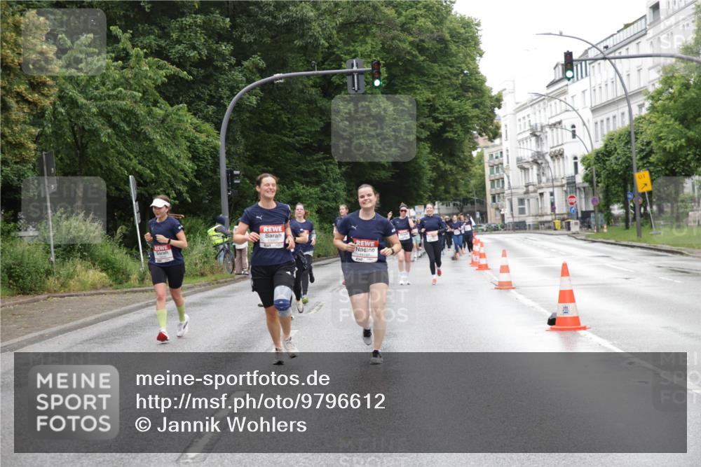 14.06.2026 - REWE Women's Run Jannik Wohlers http://msf.ph/oto/9796612 14.06.2026 09:59:08 Laufen 11187, 1 meine-sportfotos.de