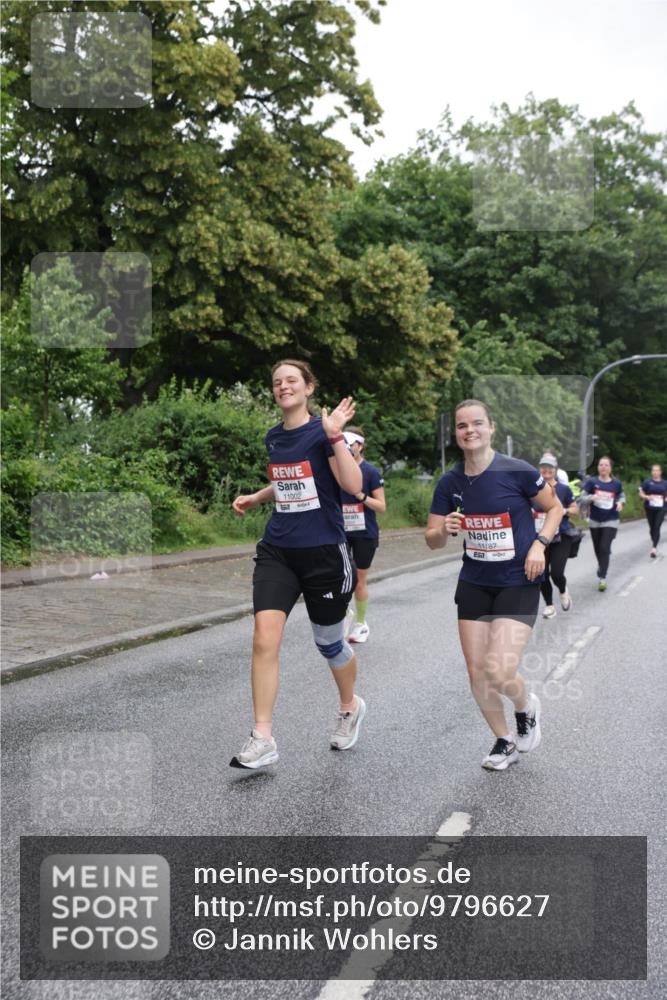 14.06.2026 - REWE Women's Run Jannik Wohlers http://msf.ph/oto/9796627 14.06.2026 09:59:10 Laufen 11002, 57, 11, 87 meine-sportfotos.de