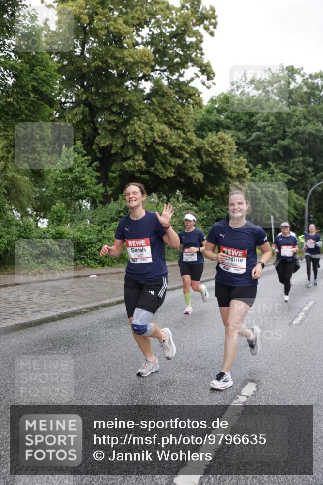 14.06.2026 - REWE Women's Run Jannik Wohlers http://msf.ph/oto/9796635 14.06.2026 09:59:11 Laufen 11002, 57, 11, 87, 7 meine-sportfotos.de