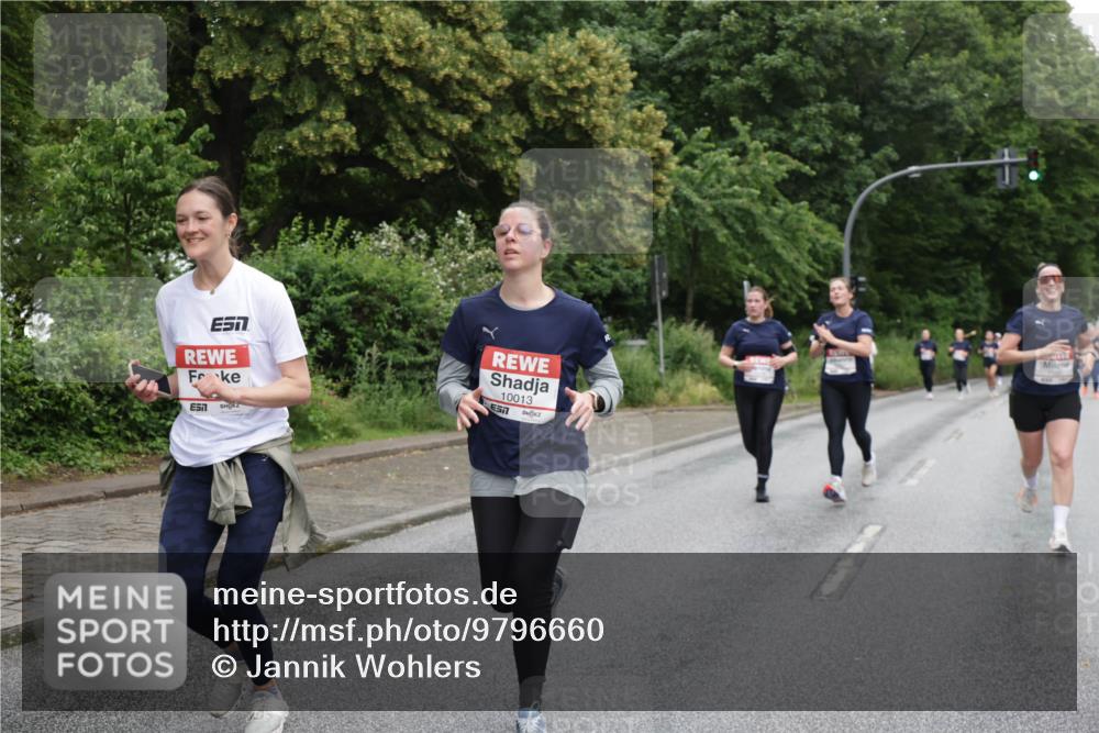 14.06.2026 - REWE Women's Run Jannik Wohlers http://msf.ph/oto/9796660 14.06.2026 09:59:14 Laufen 7, 7, 10013 meine-sportfotos.de