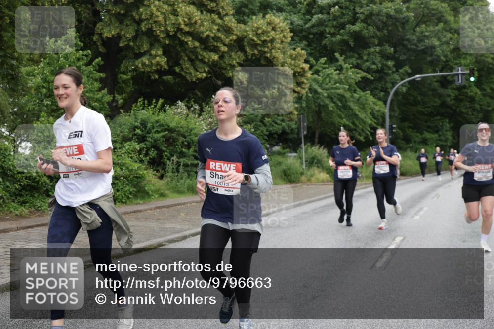 14.06.2026 - REWE Women's Run Jannik Wohlers http://msf.ph/oto/9796663 14.06.2026 09:59:14 Laufen 100, 10013, 57 meine-sportfotos.de