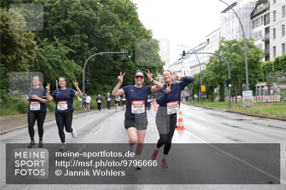 14.06.2026 - REWE Women's Run Jannik Wohlers http://msf.ph/oto/9796666 14.06.2026 09:59:15 Laufen 11080, 10368 meine-sportfotos.de