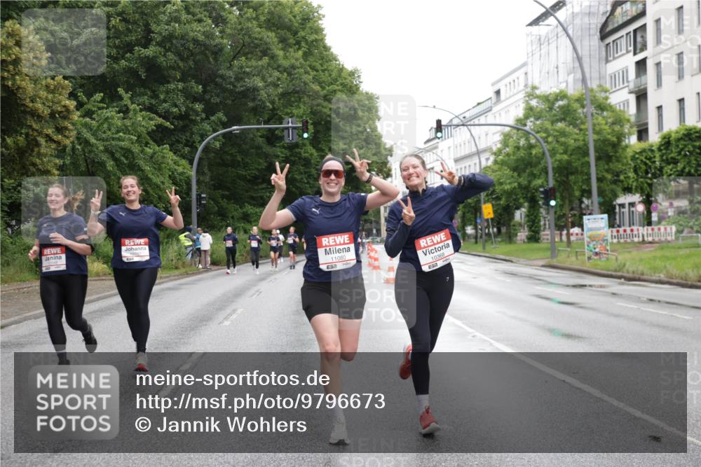 14.06.2026 - REWE Women's Run Jannik Wohlers http://msf.ph/oto/9796673 14.06.2026 09:59:15 Laufen 11080, 57, 10368 meine-sportfotos.de
