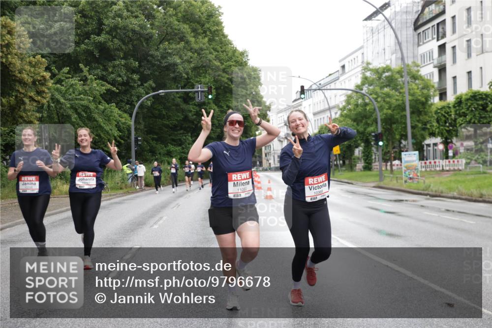 14.06.2026 - REWE Women's Run Jannik Wohlers http://msf.ph/oto/9796678 14.06.2026 09:59:15 Laufen 11080, 57, 10368, 57 meine-sportfotos.de