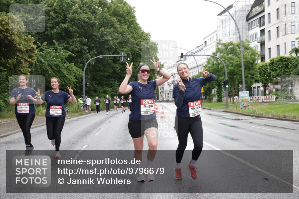14.06.2026 - REWE Women's Run Jannik Wohlers http://msf.ph/oto/9796679 14.06.2026 09:59:15 Laufen 10787, 11080, 10368 meine-sportfotos.de