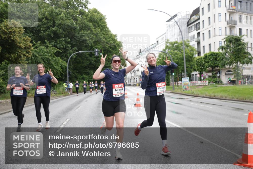 14.06.2026 - REWE Women's Run Jannik Wohlers http://msf.ph/oto/9796685 14.06.2026 09:59:15 Laufen 11080, 7, 10368 meine-sportfotos.de