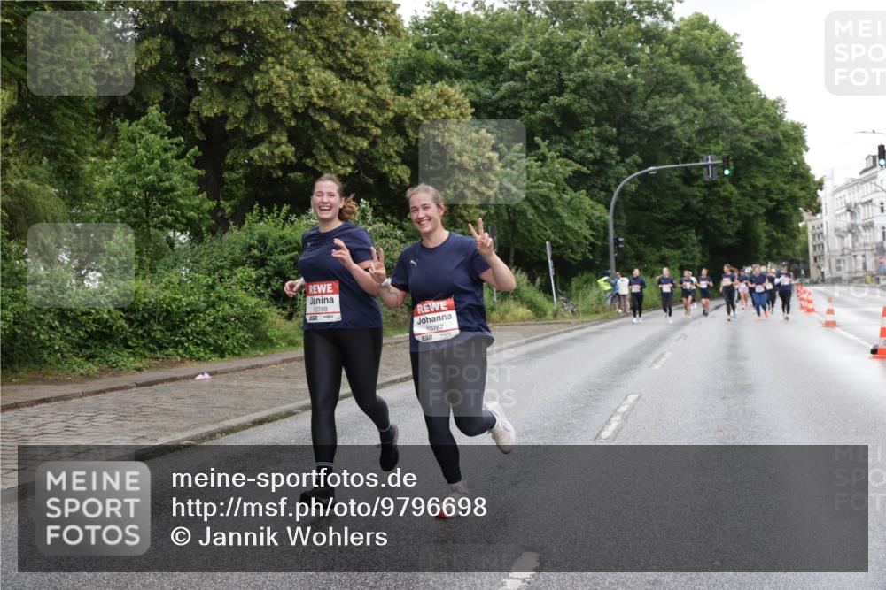 14.06.2026 - REWE Women's Run Jannik Wohlers http://msf.ph/oto/9796698 14.06.2026 09:59:16 Laufen 10788, 10787, 7 meine-sportfotos.de