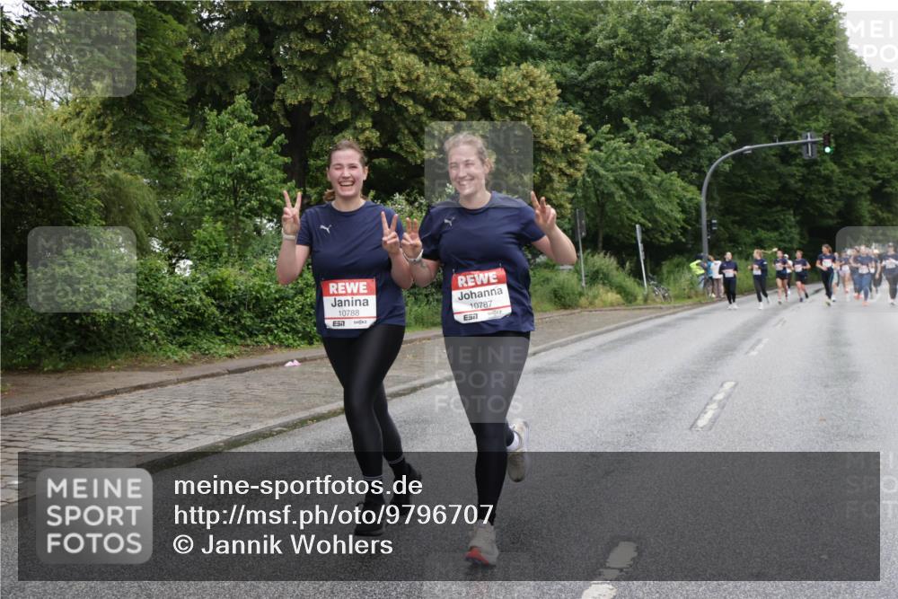 14.06.2026 - REWE Women's Run Jannik Wohlers http://msf.ph/oto/9796707 14.06.2026 09:59:16 Laufen 10788, 7, 10787, 57 meine-sportfotos.de