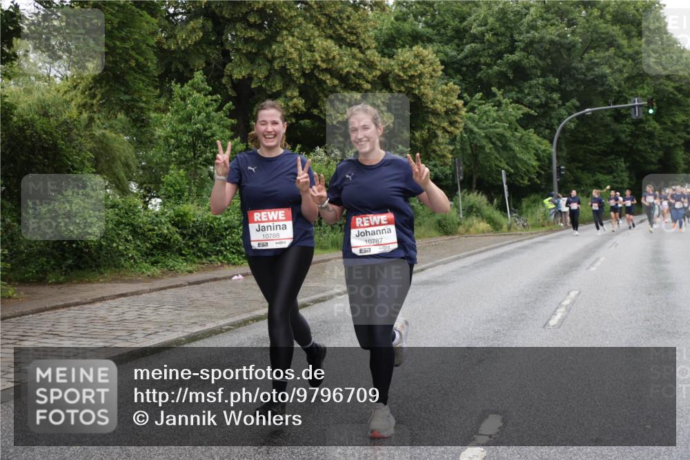14.06.2026 - REWE Women's Run Jannik Wohlers http://msf.ph/oto/9796709 14.06.2026 09:59:16 Laufen 10788, 57, 10787, 57 meine-sportfotos.de