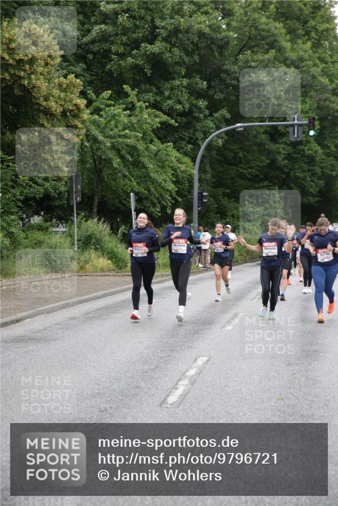 14.06.2026 - REWE Women's Run Jannik Wohlers http://msf.ph/oto/9796721 14.06.2026 09:59:21 Laufen 11107, 10222 meine-sportfotos.de