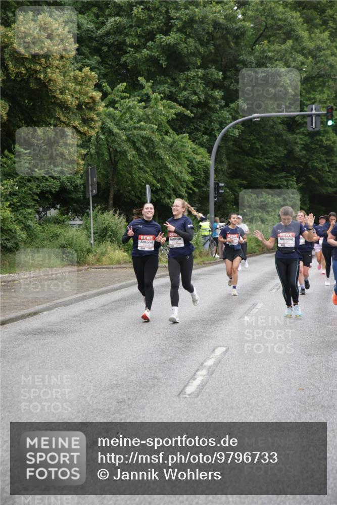 14.06.2026 - REWE Women's Run Jannik Wohlers http://msf.ph/oto/9796733 14.06.2026 09:59:21 Laufen 11107, 10222 meine-sportfotos.de