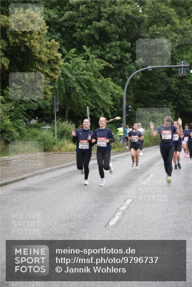 14.06.2026 - REWE Women's Run Jannik Wohlers http://msf.ph/oto/9796737 14.06.2026 09:59:22 Laufen 11107 meine-sportfotos.de