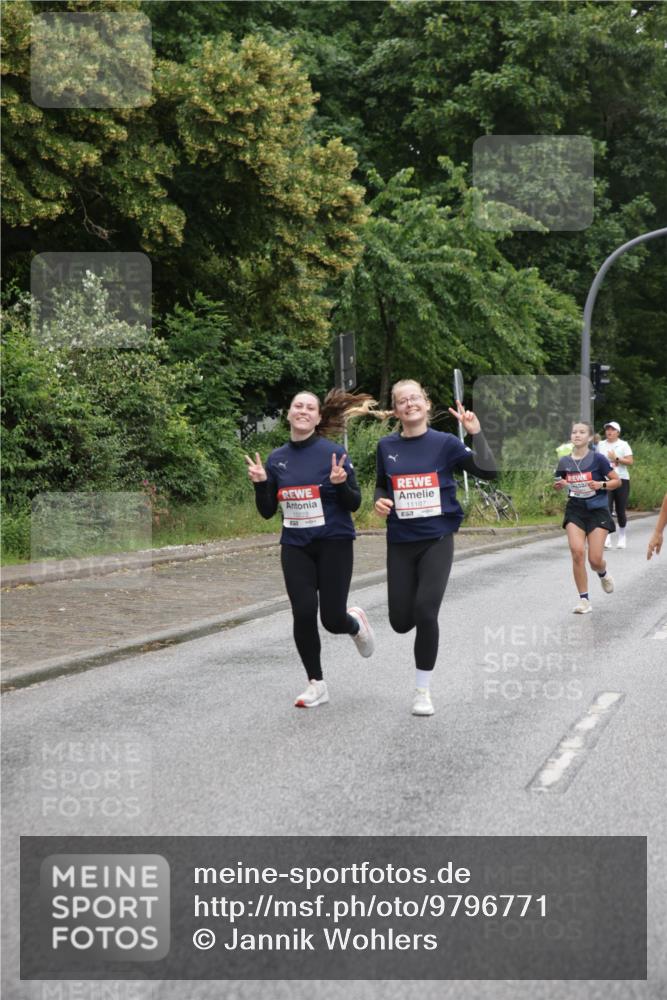 14.06.2026 - REWE Women's Run Jannik Wohlers http://msf.ph/oto/9796771 14.06.2026 09:59:23 Laufen 11107 meine-sportfotos.de