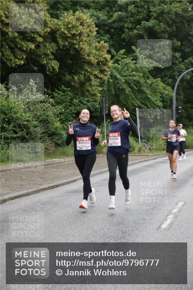 14.06.2026 - REWE Women's Run Jannik Wohlers http://msf.ph/oto/9796777 14.06.2026 09:59:23 Laufen 11107, 10222 meine-sportfotos.de