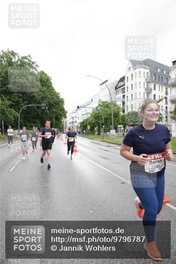 14.06.2026 - REWE Women's Run Jannik Wohlers http://msf.ph/oto/9796787 14.06.2026 09:59:25 Laufen 11068, 7 meine-sportfotos.de