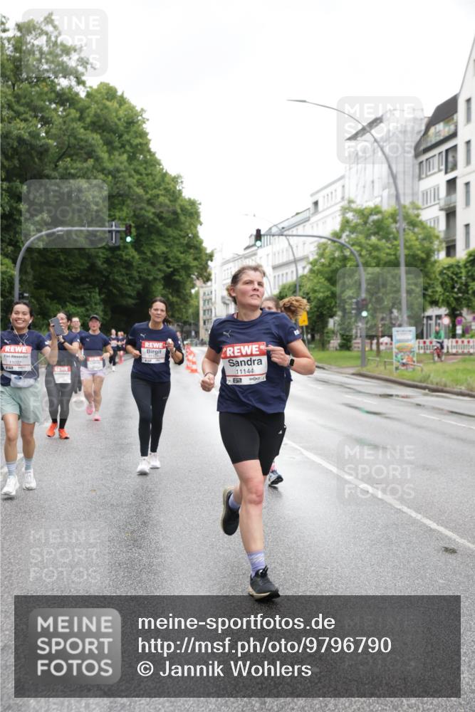 14.06.2026 - REWE Women's Run Jannik Wohlers http://msf.ph/oto/9796790 14.06.2026 09:59:26 Laufen 11027, 11144 meine-sportfotos.de