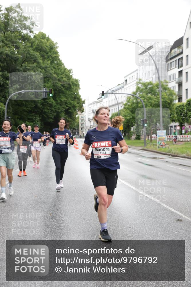 14.06.2026 - REWE Women's Run Jannik Wohlers http://msf.ph/oto/9796792 14.06.2026 09:59:26 Laufen 11027, 11122, 11144 meine-sportfotos.de