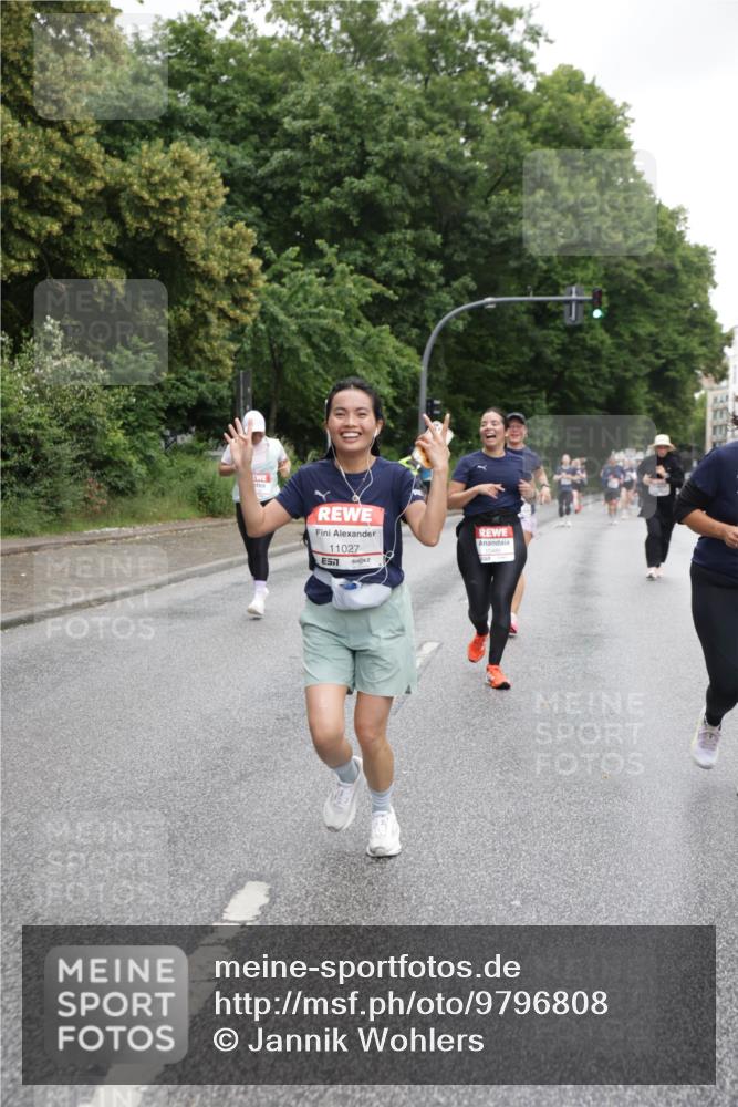 14.06.2026 - REWE Women's Run Jannik Wohlers http://msf.ph/oto/9796808 14.06.2026 09:59:28 Laufen 11027 meine-sportfotos.de