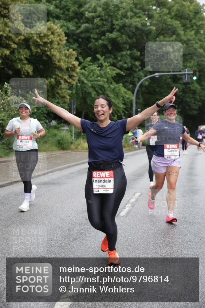 14.06.2026 - REWE Women's Run Jannik Wohlers http://msf.ph/oto/9796814 14.06.2026 09:59:29 Laufen 11118, 10486, 7, 10719 meine-sportfotos.de