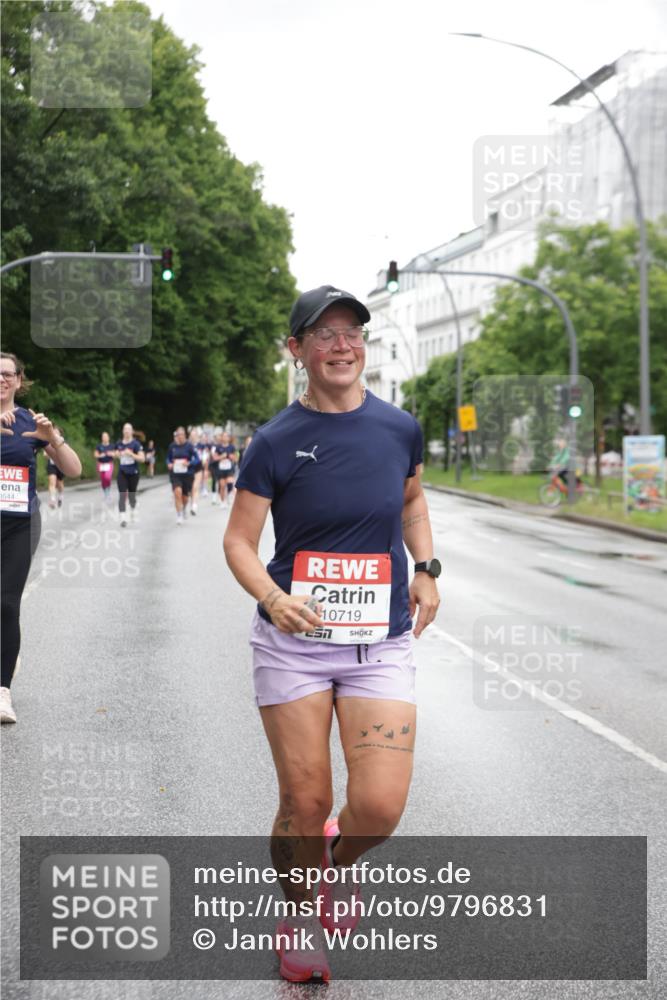 14.06.2026 - REWE Women's Run Jannik Wohlers http://msf.ph/oto/9796831 14.06.2026 09:59:30 Laufen 0544, 10719 meine-sportfotos.de