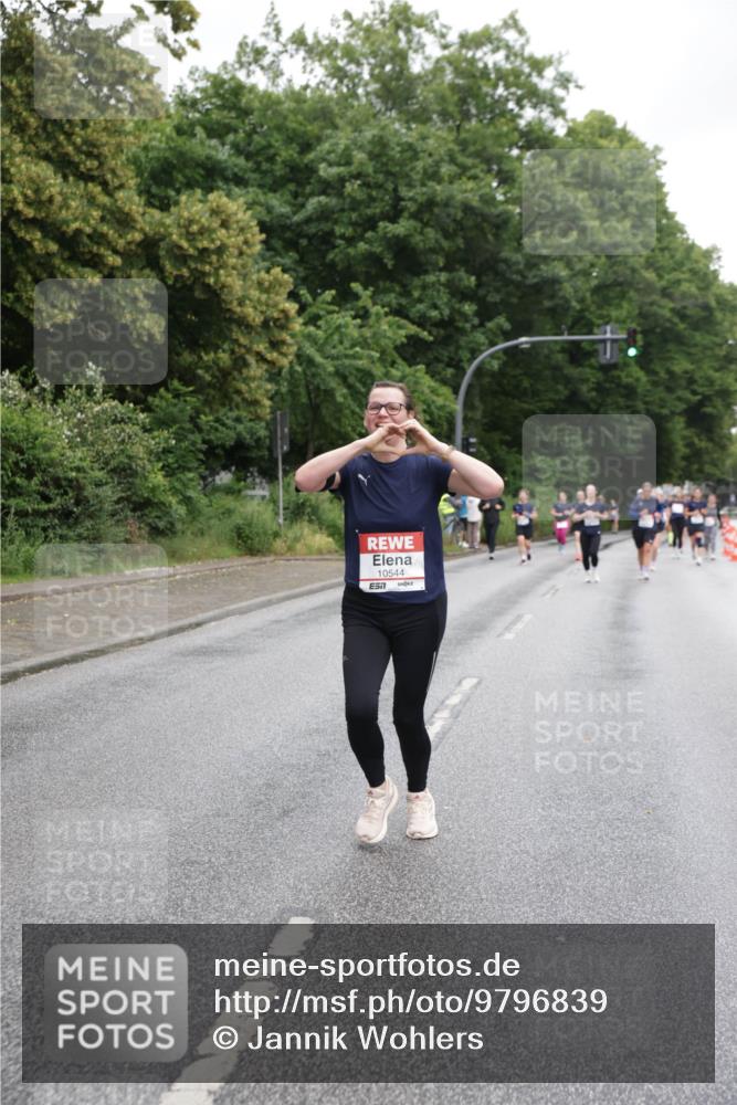 14.06.2026 - REWE Women's Run Jannik Wohlers http://msf.ph/oto/9796839 14.06.2026 09:59:31 Laufen 10544 meine-sportfotos.de