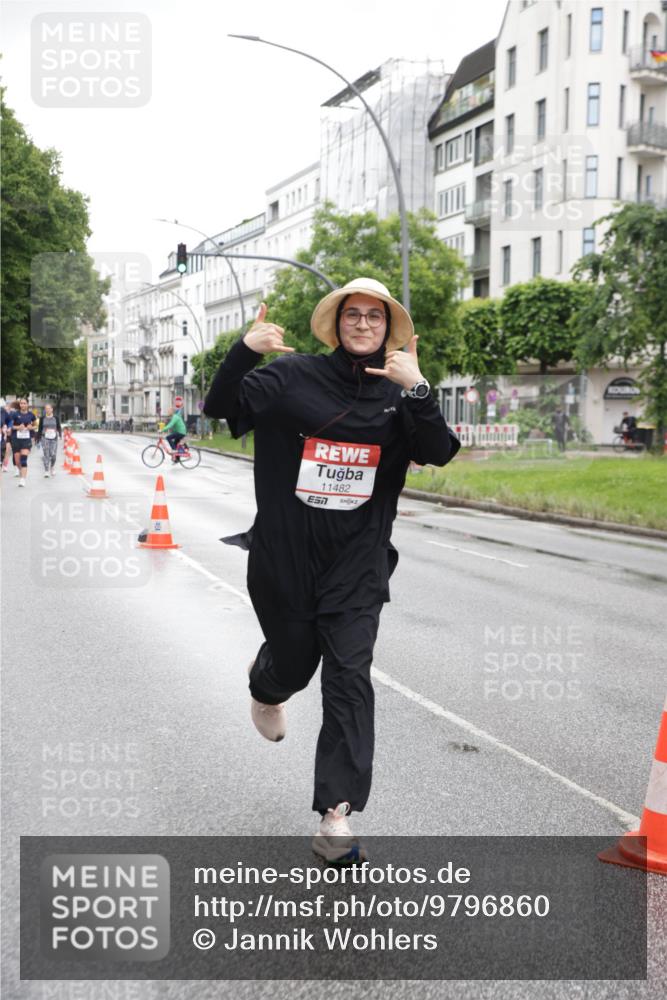 14.06.2026 - REWE Women's Run Jannik Wohlers http://msf.ph/oto/9796860 14.06.2026 09:59:33 Laufen 11482, 7 meine-sportfotos.de
