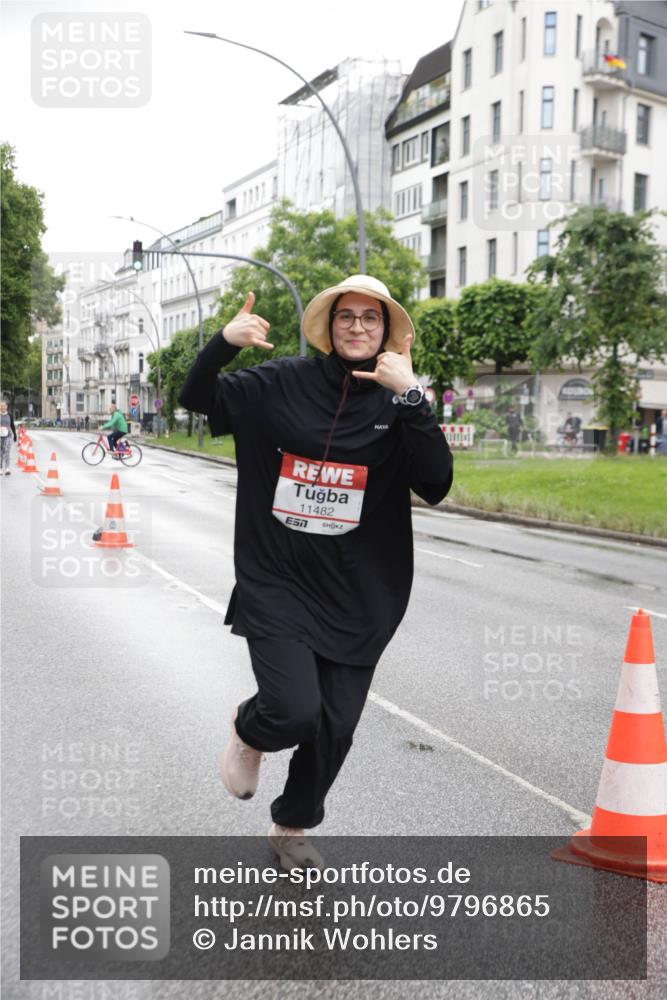 14.06.2026 - REWE Women's Run Jannik Wohlers http://msf.ph/oto/9796865 14.06.2026 09:59:33 Laufen 11482, 57 meine-sportfotos.de