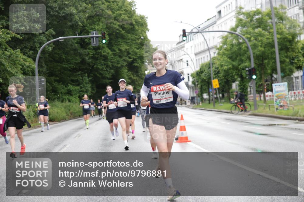 14.06.2026 - REWE Women's Run Jannik Wohlers http://msf.ph/oto/9796881 14.06.2026 09:59:39 Laufen 10512 meine-sportfotos.de